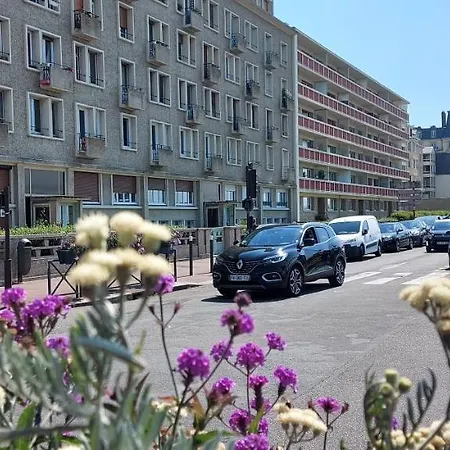 A Dieppe, Vue Et Port, Proche Centre アパート ディエップ