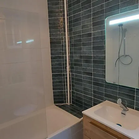 A Dieppe, Vue Et Port, Proche Centre Appartement *